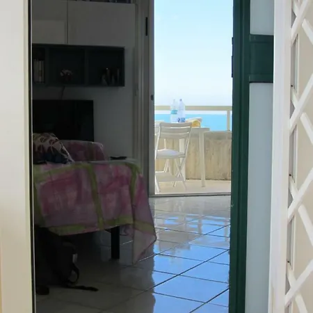 L'orizzonte Del Capitano Lejlighed Villaggio Azzurro