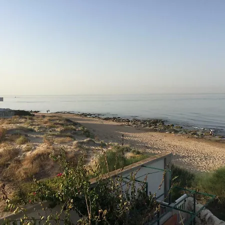 L'orizzonte Del Capitano Villaggio Azzurro
